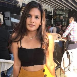 Meet your Posher, Roshni